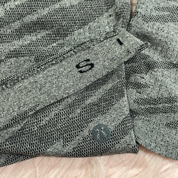 Lululemon Men’s Gray Metal Vent Tech 2.0 Long Sleeve T-Shirt - Picture 9 of 10